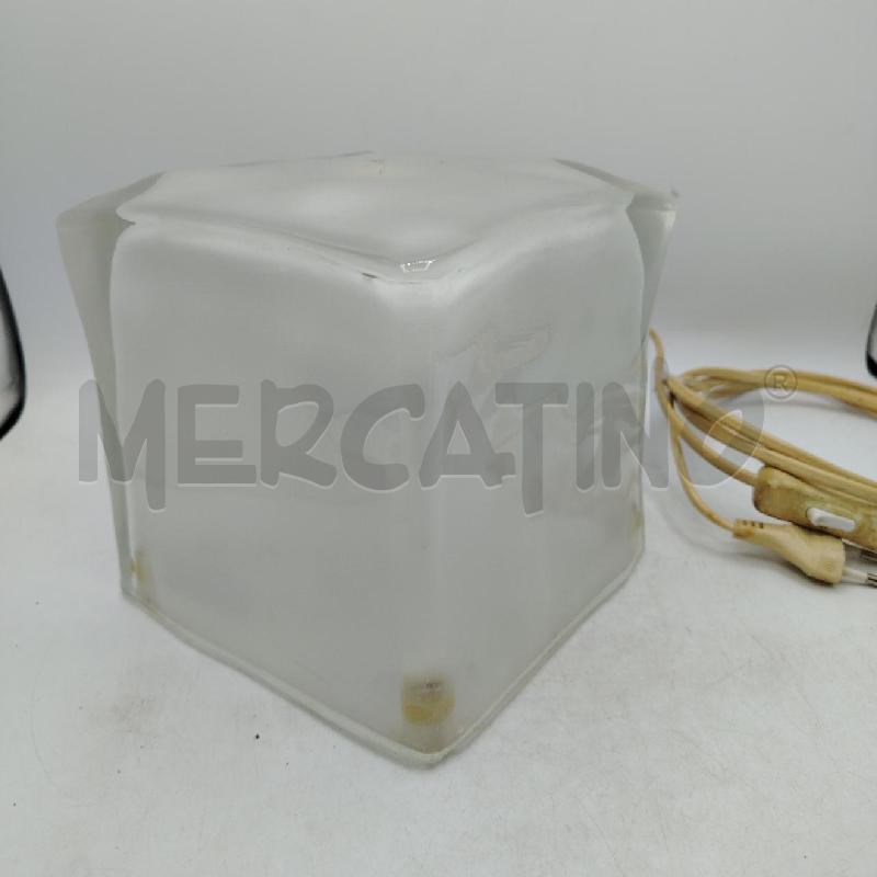 LAMPADA DA TAVOLO IKEA ICE CUBE  | Mercatino dell'Usato Roma viale tirreno 2