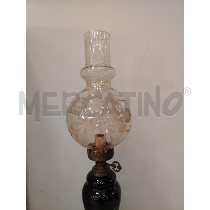 LAMPADA NERA BASE OTT VETRO DECORATO | Mercatino dell'Usato Roma viale tirreno 3