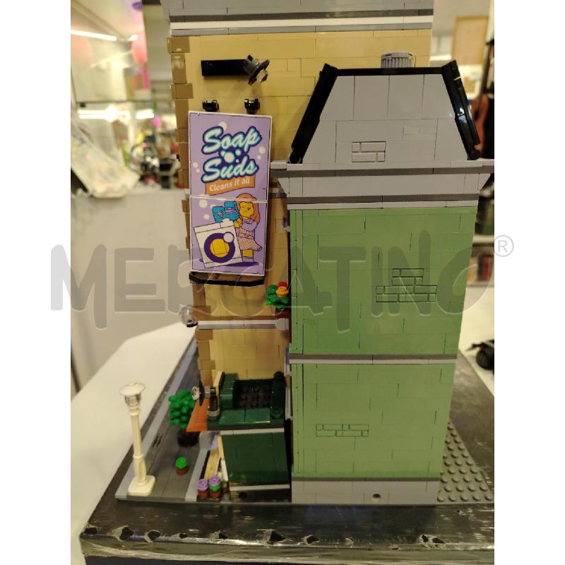 LEGO POLICE STATION 10278 CON SCATOLA | Mercatino dell'Usato Roma viale tirreno 2