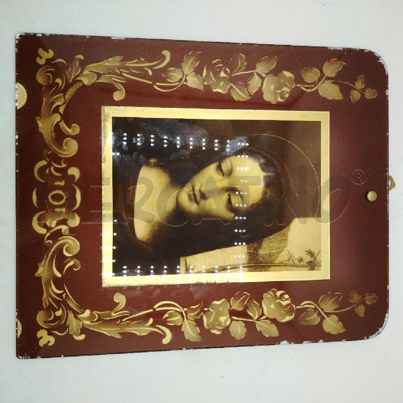 MADONNA SU VETRO AEREOGRAFIA | Mercatino dell'Usato Roma viale tirreno 4