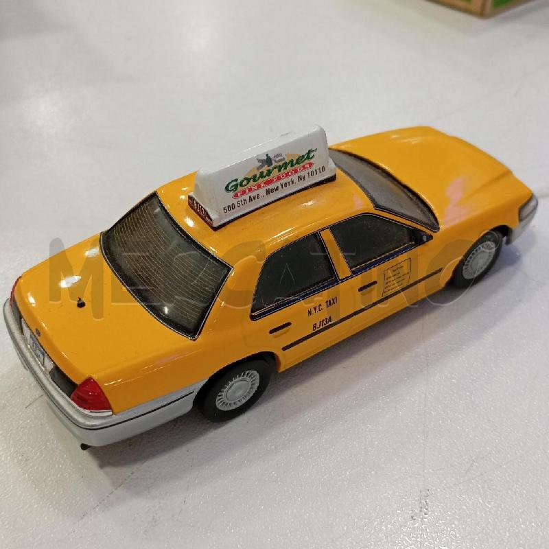 MODEL TAXI FORD CROWN | Mercatino dell'Usato Roma viale tirreno 2