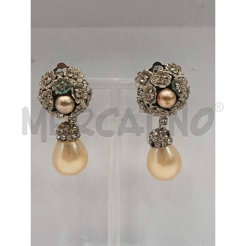 ORECCHINI CASCIO CLIP FIORI GR PEND SFERA BE  | Mercatino dell'Usato Roma viale tirreno 1