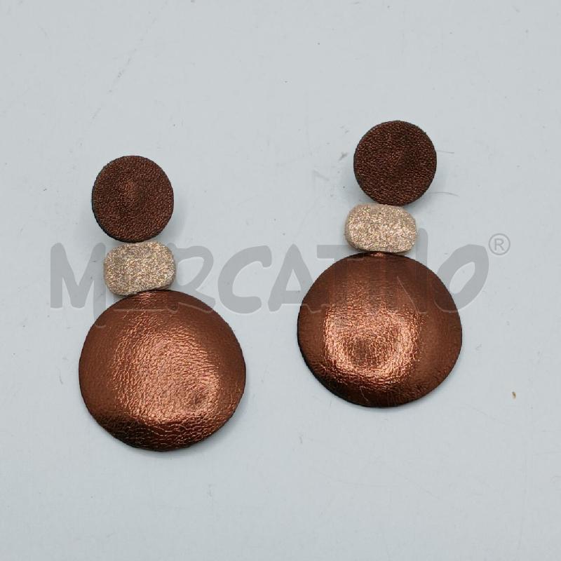 ORECCHINI IN PELLE COLOR BRONZO | Mercatino dell'Usato Roma viale tirreno 1