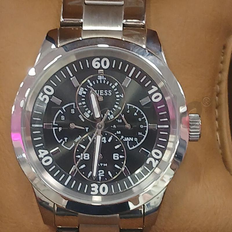 OROLOGIO DA POLSO GUESS W11562G3 | Mercatino dell'Usato Roma viale tirreno 2