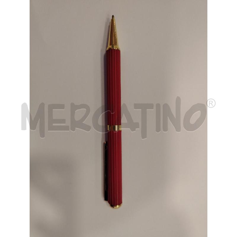 PENNA SFERA FENDI ROSSA | Mercatino dell'Usato Roma viale tirreno 2