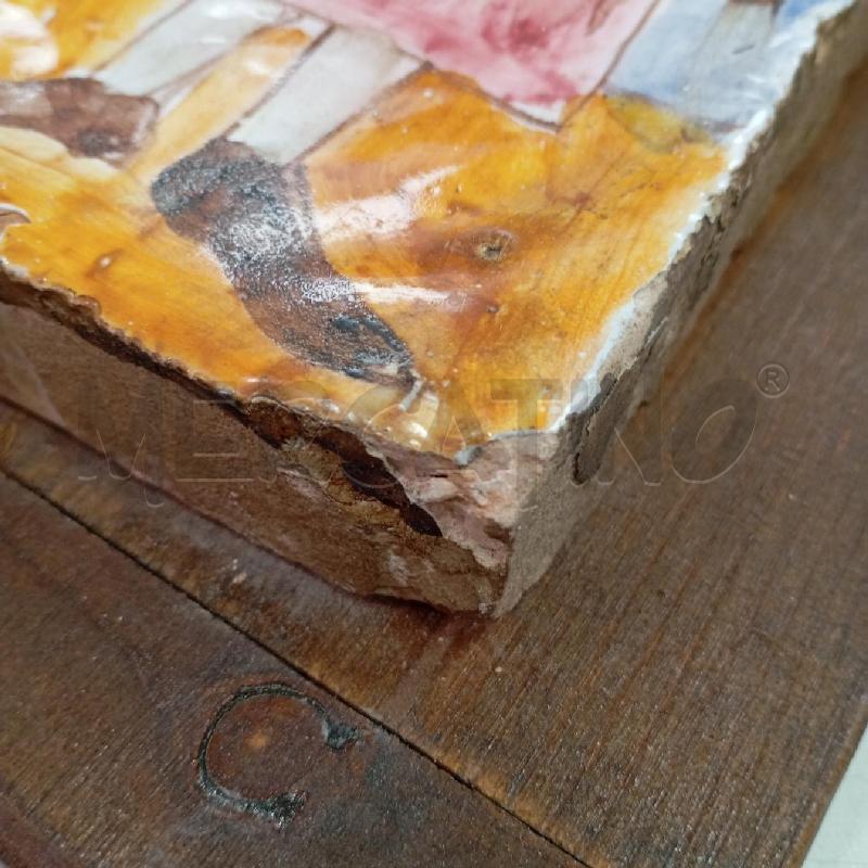 PIASTRELLA IN CERAMICA BASE LEGNO INSEGNANTE | Mercatino dell'Usato Roma viale tirreno 3