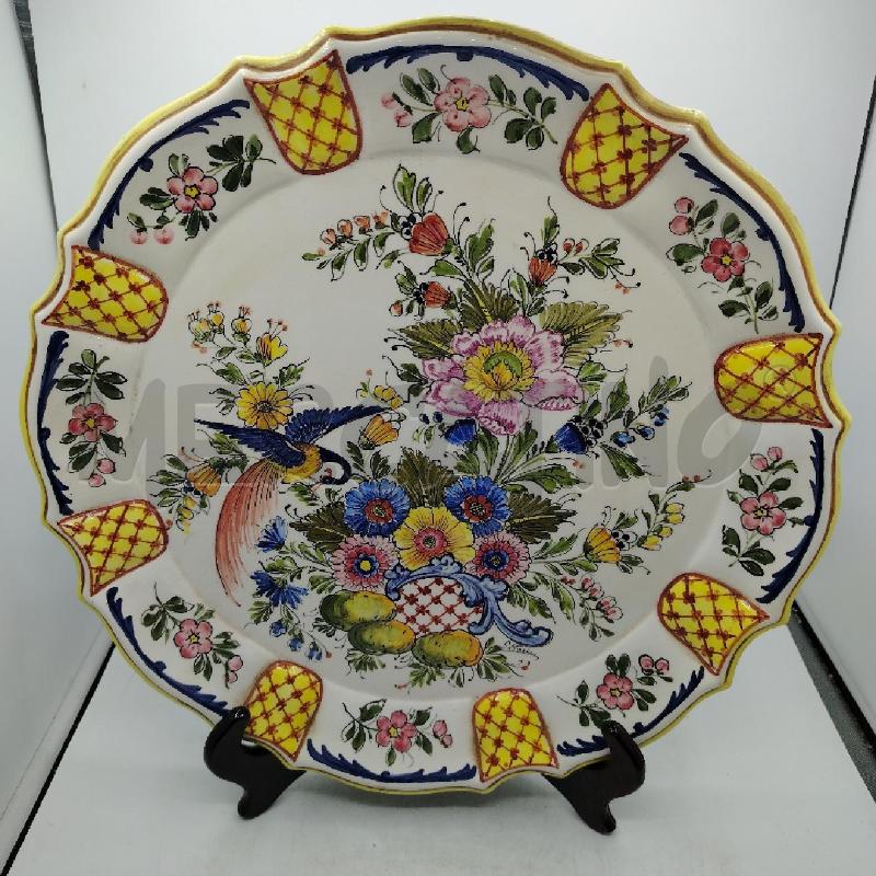 PIATTO BASSANO MAIOLICA DECORAZIONI FIORI UCCELLO | Mercatino dell'Usato Roma viale tirreno 1