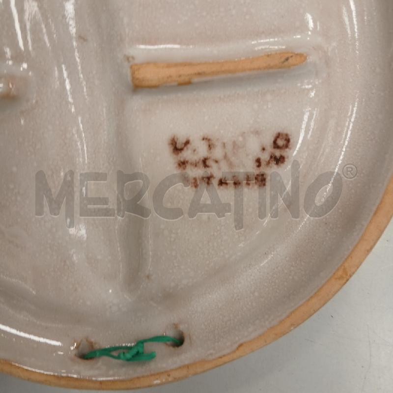 PLACCA TONDA VIETRI BIMBO IN RILIEVO | Mercatino dell'Usato Roma viale tirreno 2