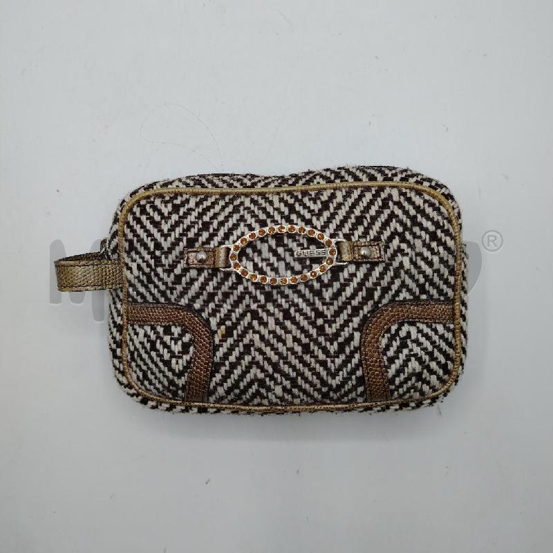POCHETTE GUESS RIGHE OBLIQUE GR NE  | Mercatino dell'Usato Roma viale tirreno 1