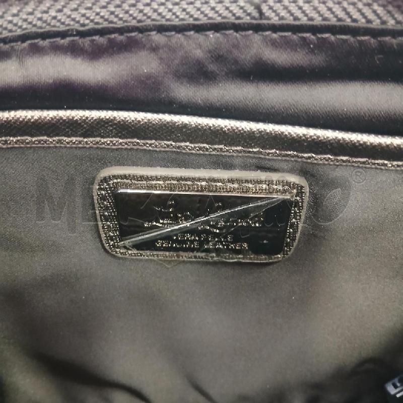 POCHETTE LUISA SPAGNOLI IN PELLE | Mercatino dell'Usato Roma viale tirreno 5