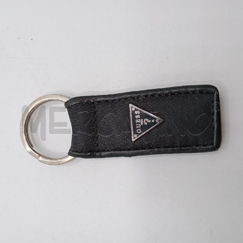 PORTA CHIAVI GUESS RETTANGOLARE NE  | Mercatino dell'Usato Roma viale tirreno 2