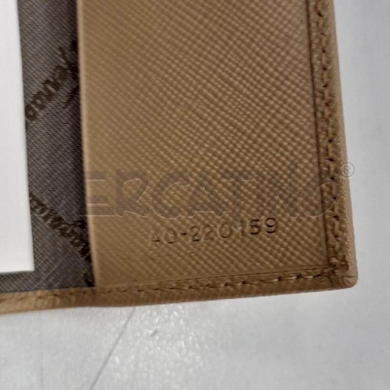 PORTA CHIAVI SALVATORE FERRAGAMO BE DETT DOR  | Mercatino dell'Usato Roma viale tirreno 5