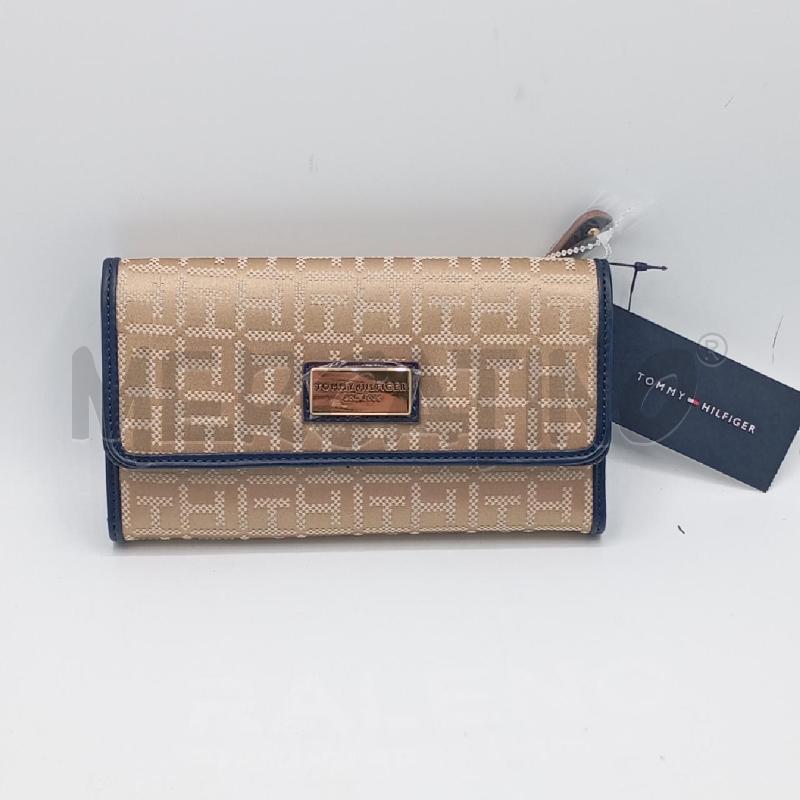 PORTA FOGLIO TOMMY HILFIGER BE PROFILI BL  | Mercatino dell'Usato Roma viale tirreno 1