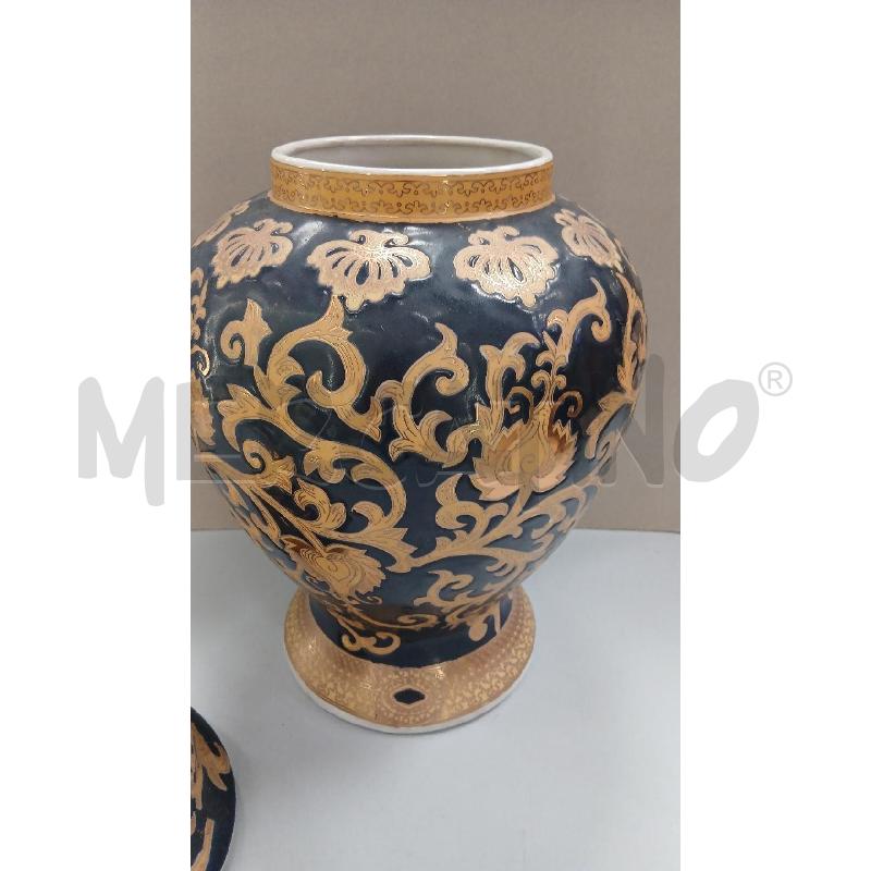 POTICHE ORIENTALE DECORI BLU ORO | Mercatino dell'Usato Roma viale tirreno 3