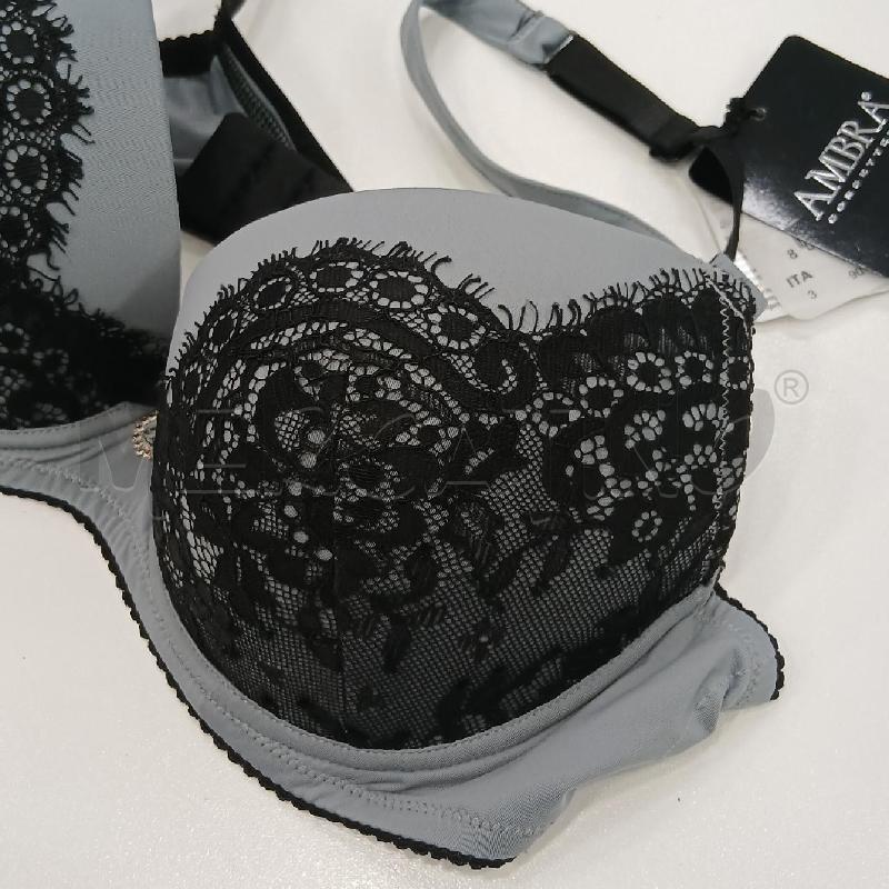 REGGISENO AMBRA BLU RICAMATO NERO | Mercatino dell'Usato Roma viale tirreno 2
