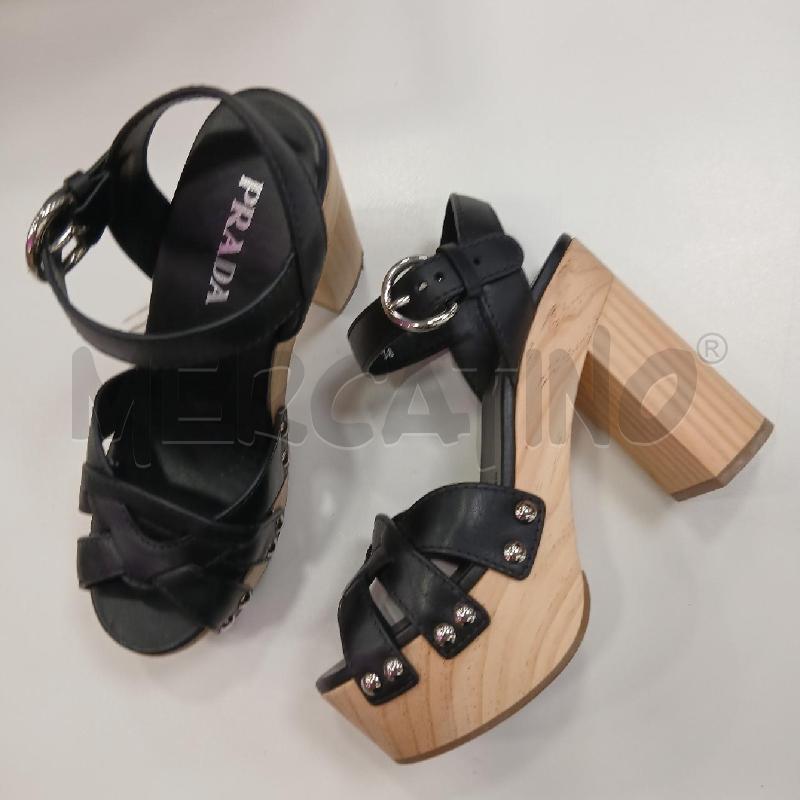 SANDALI D PRADA NERO TACCO IN LEGNO | Mercatino dell'Usato Roma viale tirreno 1