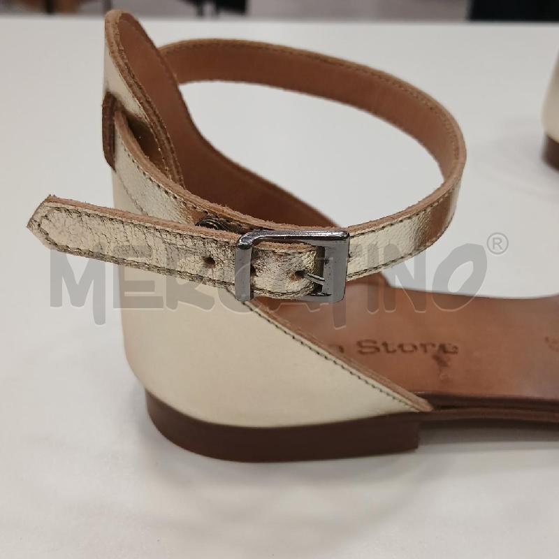 SANDALI D SOHO STOREV DORATO SCATOLA | Mercatino dell'Usato Roma viale tirreno 3