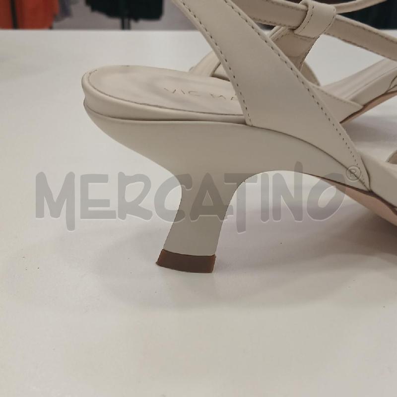 SANDALI D VIC MATIE BI SCAT | Mercatino dell'Usato Roma viale tirreno 3