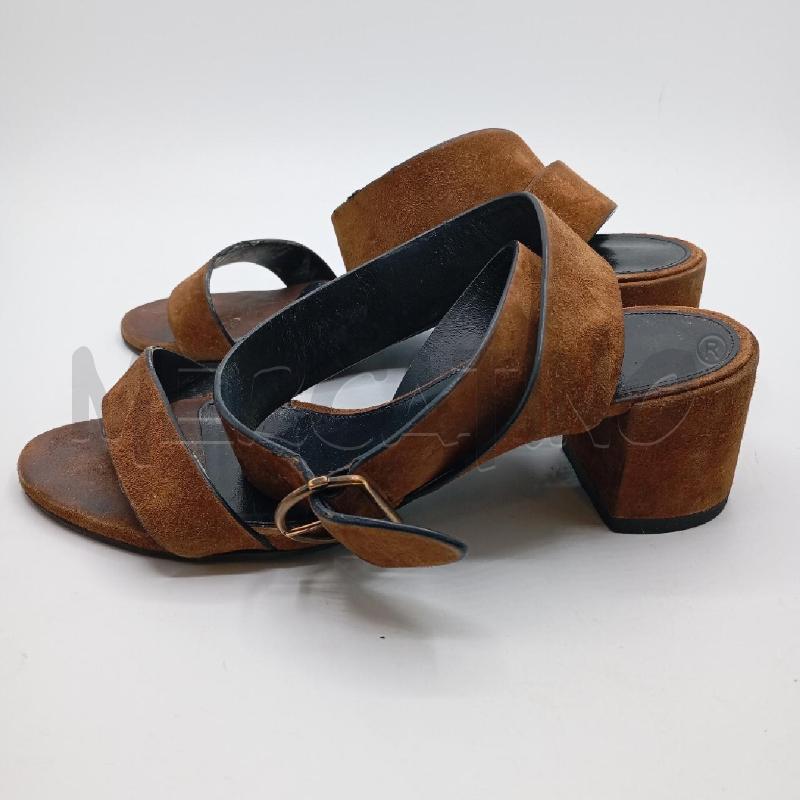 SANDALI D YVES SAINT LAURENT MARRONE SCAMOSCIATO DA RIV | Mercatino dell'Usato Roma viale tirreno 4