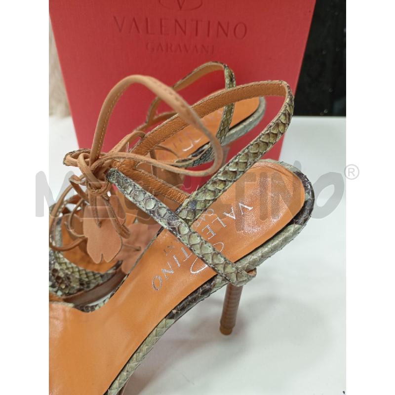 SANDALI VALENTINO GARAVANI PITONATO VERDE LACCETTO FIORE  | Mercatino dell'Usato Roma viale tirreno 3