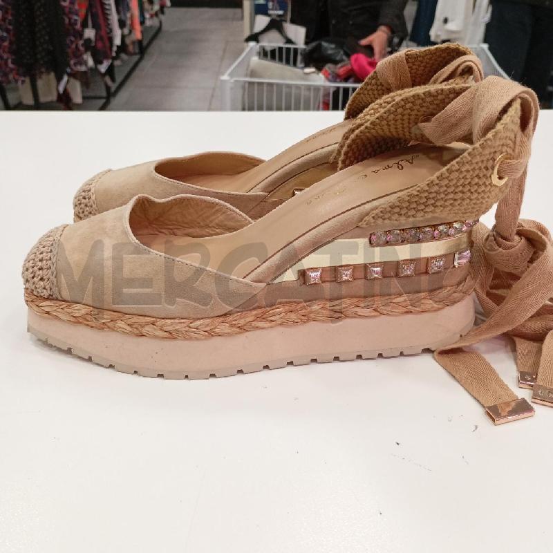 SCARPE D ALMA EN PENA ZEPPA LACCI LUNGHI  | Mercatino dell'Usato Roma viale tirreno 3