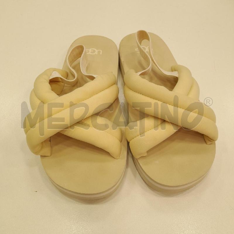 SCARPE D CIABATTA UGG BE  | Mercatino dell'Usato Roma viale tirreno 1