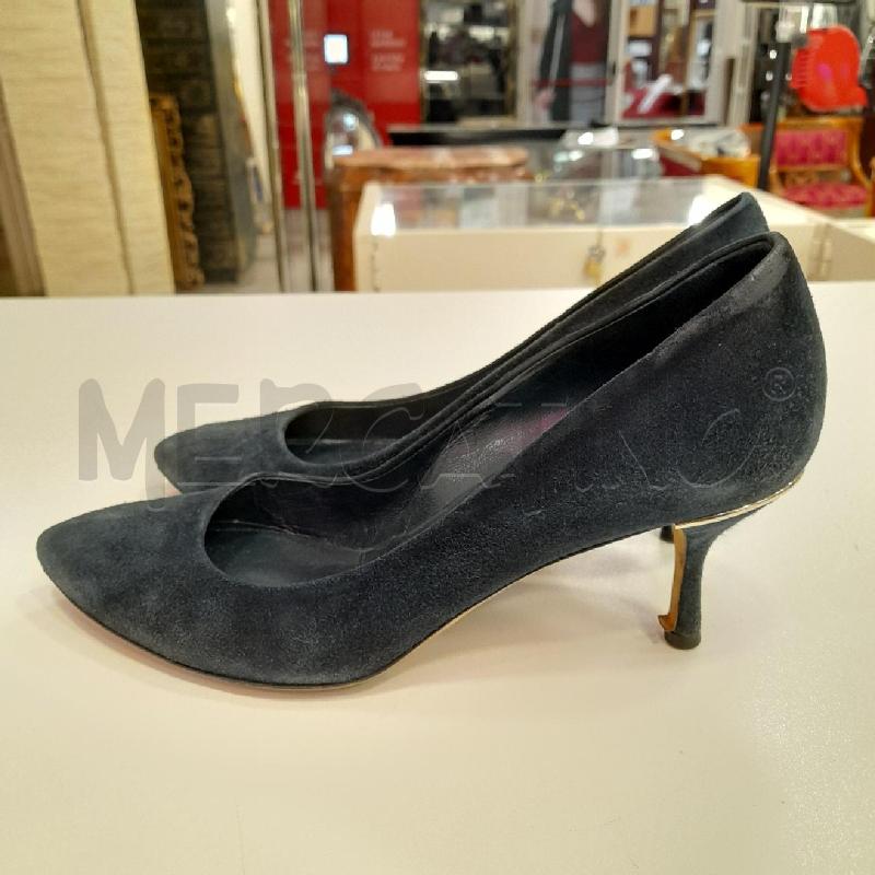 SCARPE D GUCCI BL SCAM TACCO BASSO | Mercatino dell'Usato Roma viale tirreno 3