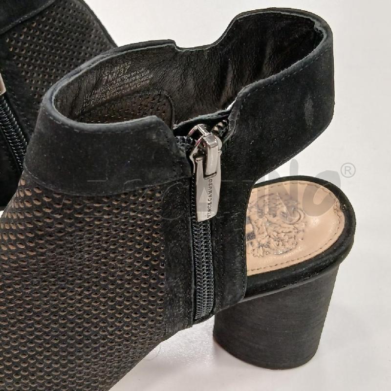 SCARPE D VINCE CAMUTO NE SPUNTATE TRAF  | Mercatino dell'Usato Roma viale tirreno 4
