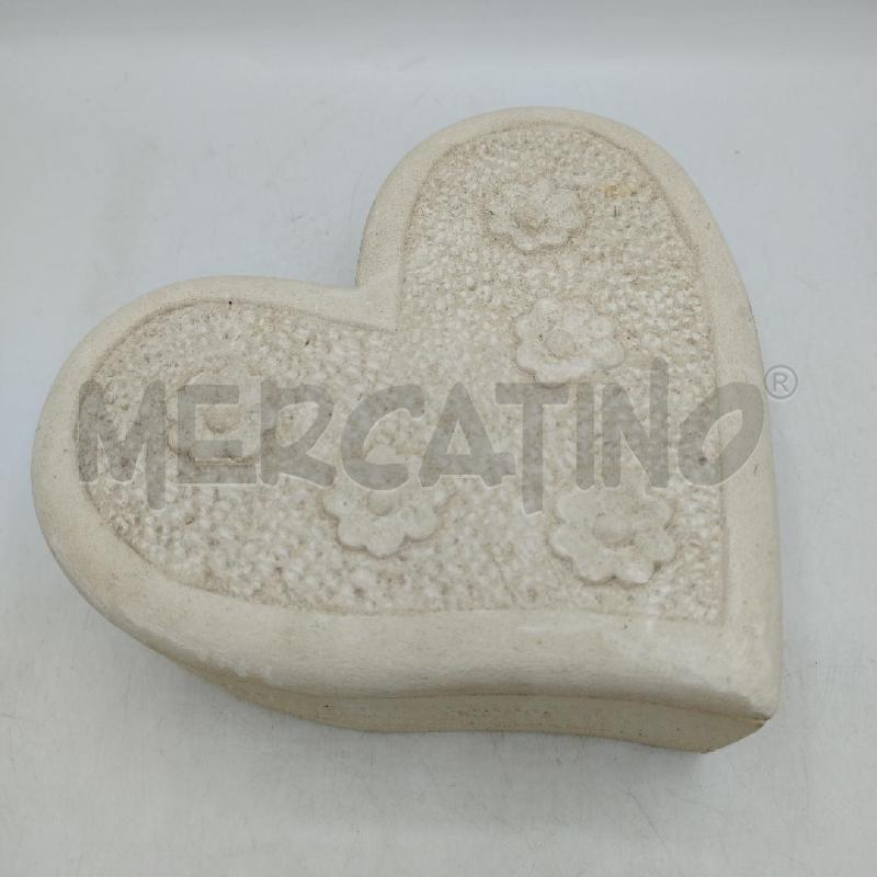 SCATOLA PIETRA CUORE | Mercatino dell'Usato Roma viale tirreno 1