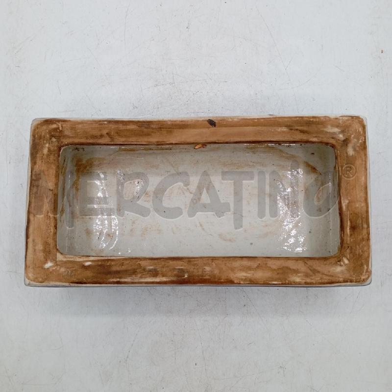 SCATOLA PORCELLANA CINESE RETTANGOLARE MOTIVI FLOREALI | Mercatino dell'Usato Roma viale tirreno 3