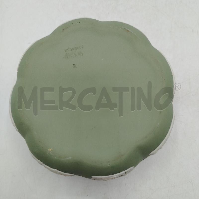SCATOLINA WEDGWOOD VERDE RICAMO BIANCO | Mercatino dell'Usato Roma viale tirreno 4