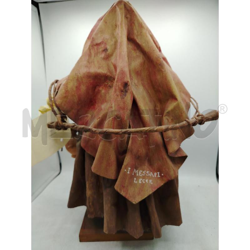 SCULTURA CARTA PESTA DONNA ACQUAIOLA | Mercatino dell'Usato Roma viale tirreno 4