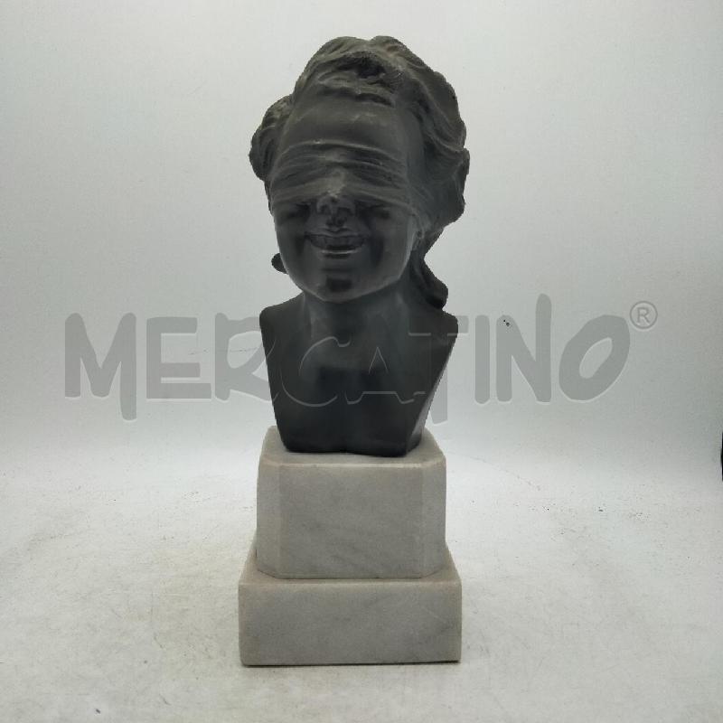 SCULTURA DEA BENDATA BASE MARMO | Mercatino dell'Usato Roma viale tirreno 1