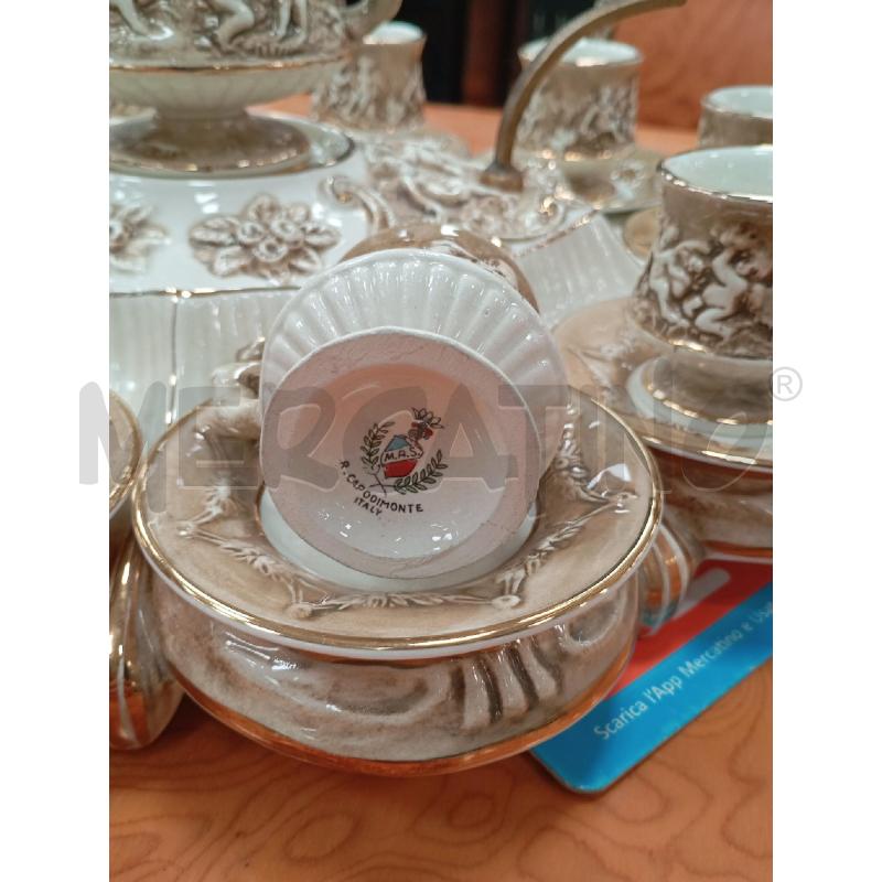 SERVIZIO CAFFE' R CAPODIMONTE PUTTI RILIEVO | Mercatino dell'Usato Roma viale tirreno 3