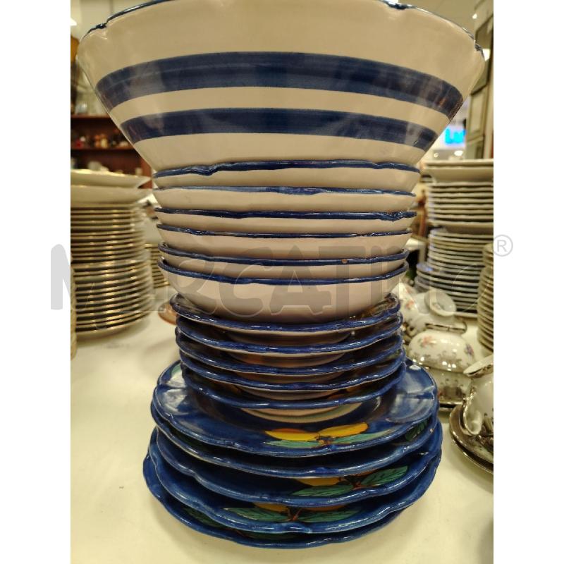 SERVIZIO PIATTI INC VIETRI BLU DEC LIMONI GIALLI | Mercatino dell'Usato Roma viale tirreno 2