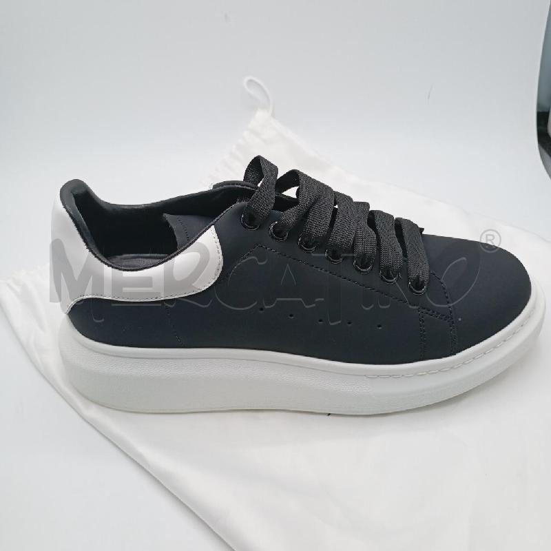 SNEAKERS D ALEXANDER MCQUEEN NE RETRO BI | Mercatino dell'Usato Roma viale tirreno 4