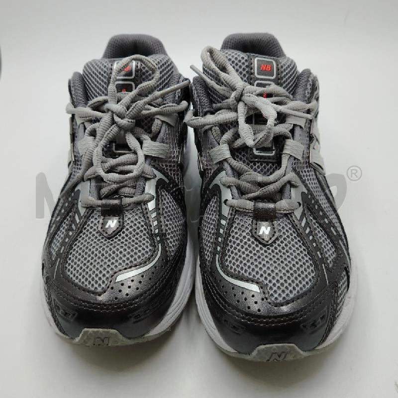 SNEAKERS D NEW BALANCE GR  | Mercatino dell'Usato Roma viale tirreno 1