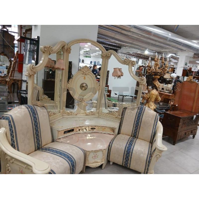 SPECCHIERA VENEZ. C/RADIO PIU POLTRONE | Mercatino dell'Usato Roma viale tirreno 1