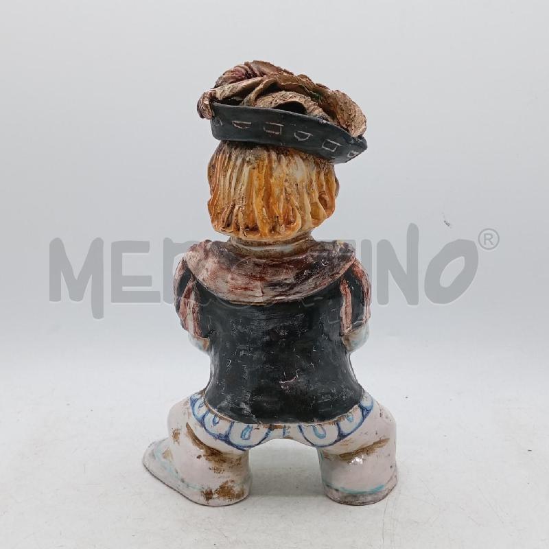 STATUA TOBY UOMO CON CAPPELLO VINTAGE | Mercatino dell'Usato Roma viale tirreno 2