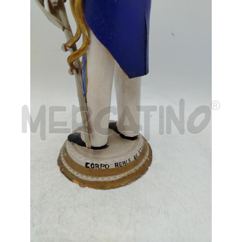 STATUA UFFUCIALE IN UNIFORMA T COTTA DA RIV | Mercatino dell'Usato Roma viale tirreno 4