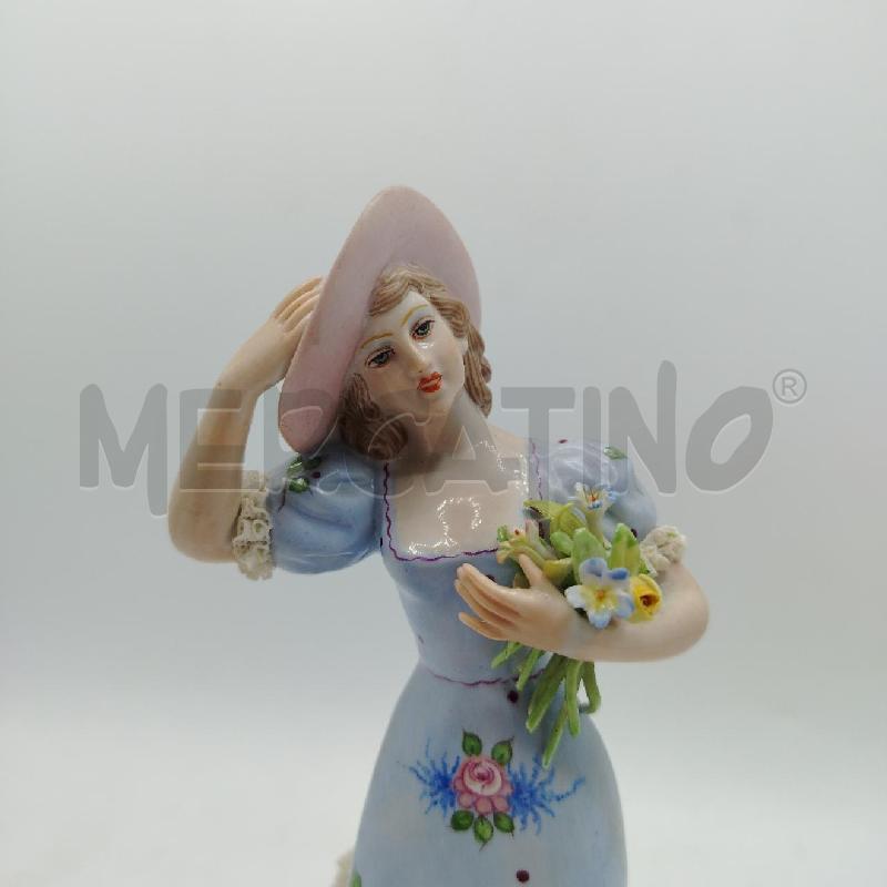 STATUINA DONNA CPDM BORDI TULLE CER | Mercatino dell'Usato Roma viale tirreno 2