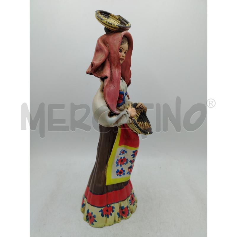STATUINA DONNA SARDA DA RIV | Mercatino dell'Usato Roma viale tirreno 2