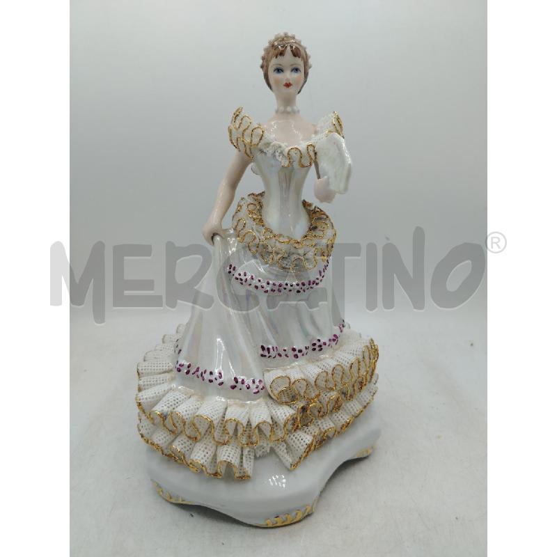 STATUINA DONNA VESTITO TULLE DA RIV | Mercatino dell'Usato Roma viale tirreno 1