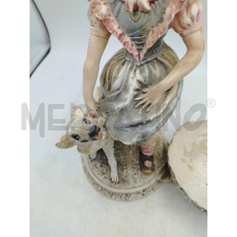 STATUINA FANCIULLA CON CANE | Mercatino dell'Usato Roma viale tirreno 3