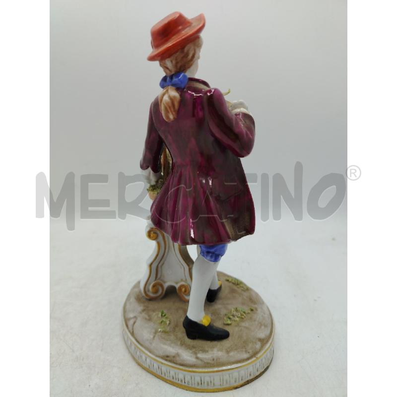 STATUINA GALANTUOMO CAPODIMONTE CON PIANTA FIORI DA RIV | Mercatino dell'Usato Roma viale tirreno 4