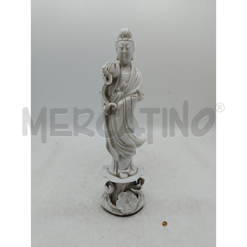 STATUINA IN PORCELLANA BLANC DE CHINA | Mercatino dell'Usato Roma viale tirreno 1