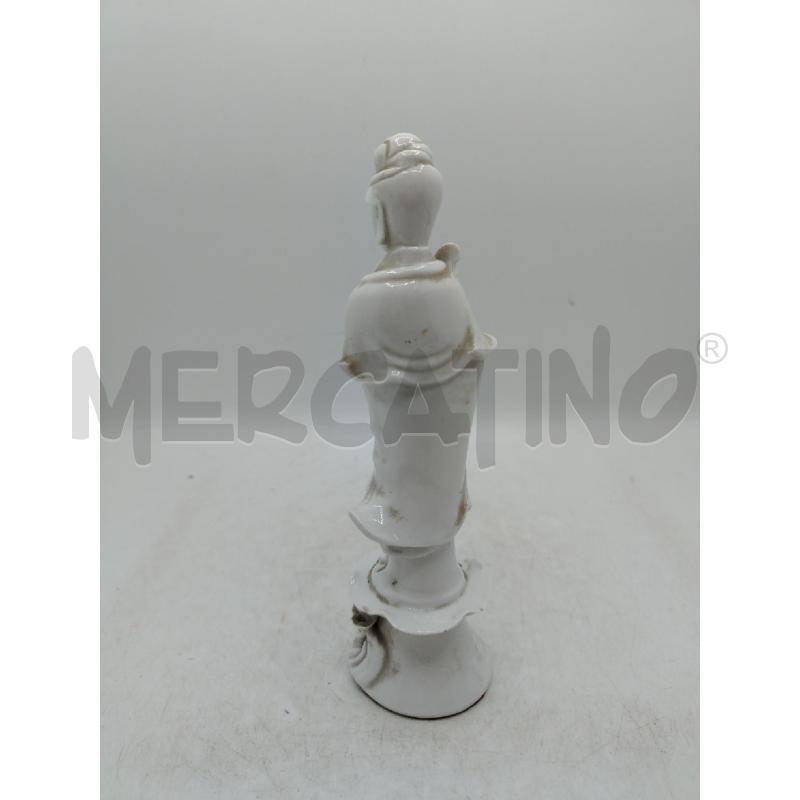STATUINA IN PORCELLANA BLANC DE CHINA | Mercatino dell'Usato Roma viale tirreno 3
