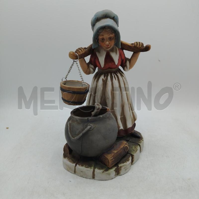 STATUINA LAVANDAIA CAPODIMONTE | Mercatino dell'Usato Roma viale tirreno 1