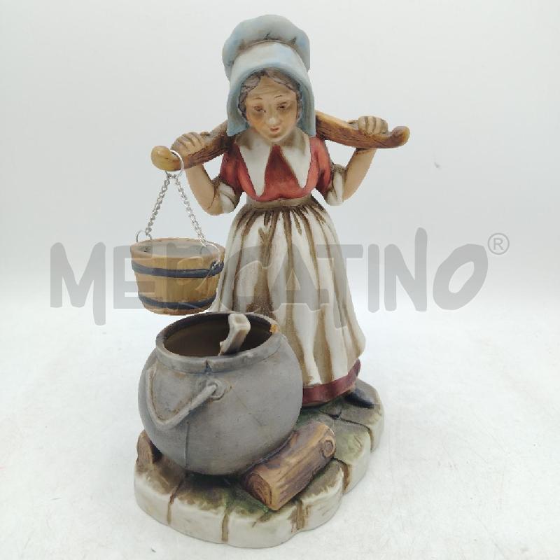 STATUINA LAVANDAIA CAPODIMONTE | Mercatino dell'Usato Roma viale tirreno 2