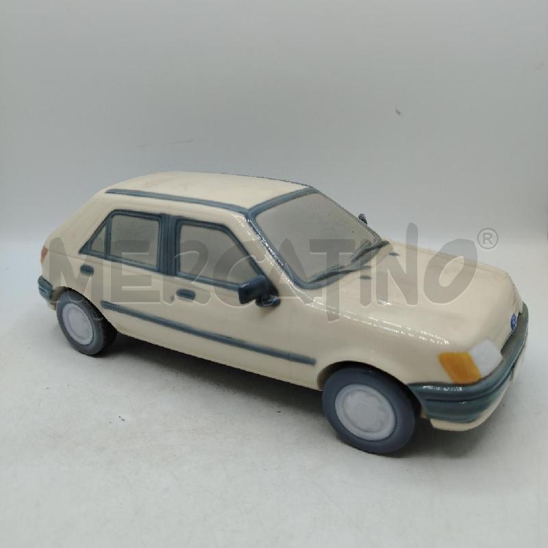 STATUINA MACCHINA FORD FIESTA 1989 | Mercatino dell'Usato Roma viale tirreno 1